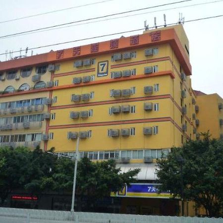 7 Days Inn Cantón Exterior foto